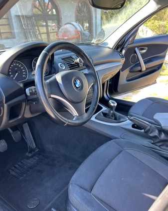 BMW Seria 1 cena 17800 przebieg: 259501, rok produkcji 2009 z Giżycko małe 92